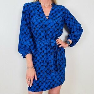 Diane von Furstenberg DVF Blue Black Silk Scale Print Wrap Dress Pockets Size 4
